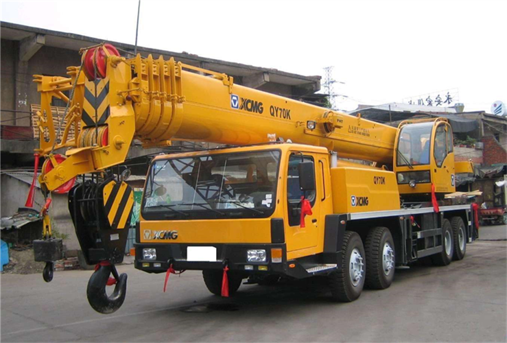 北仑区吊车出租选择重点