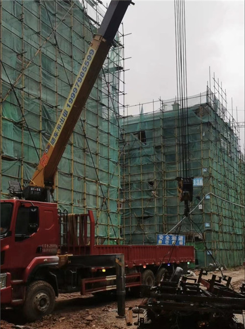 北仑区“慢工细活”—— 吊车的 “微动控制” 技术